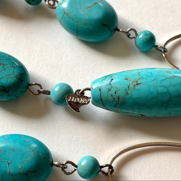 Long turquoise howlite boho necklace - Picture 4 of 5